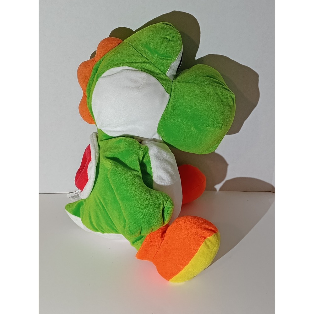 Super Mario Bros. Yoshi Plush Toy - Nintendo Plushie Pal - Green Dinosaur Doll
